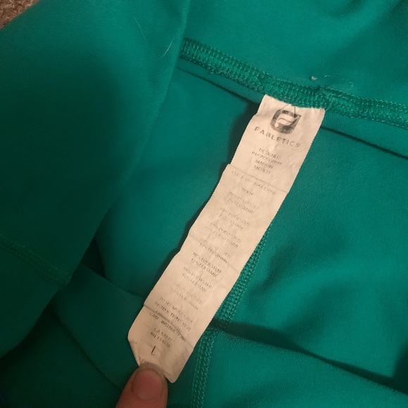 Fabletics crop leggings - Picture 2 of 3